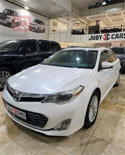 تويوتا أفالون